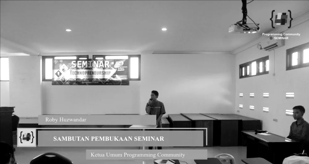Roby Huzwandar — speaking & community